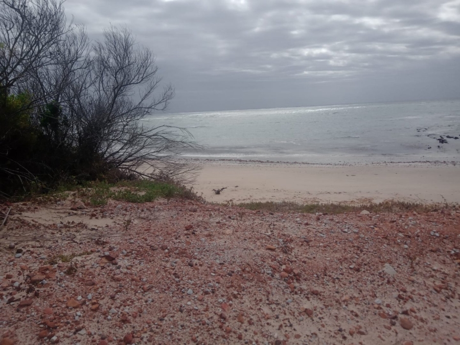 Commercial Property for Sale in Paradise Beach Eastern Cape